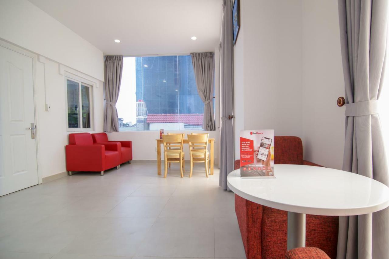 הו צ'י מין סיטי Reddoorz Near Quan Khu 7 Stadium מראה חיצוני תמונה